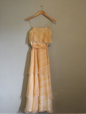 Pretty Vintage Summer Dress